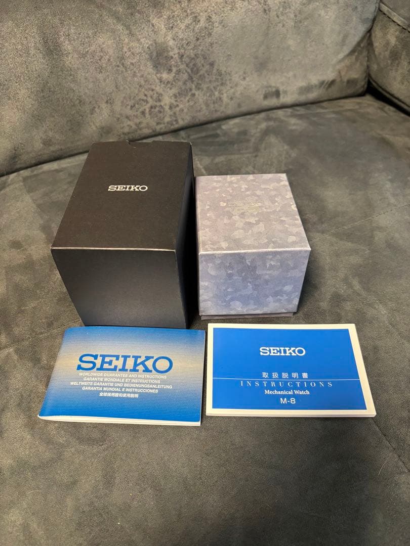 セイコー　SEIKO 5 スポーツ　ペプシカラー　自動巻き時計