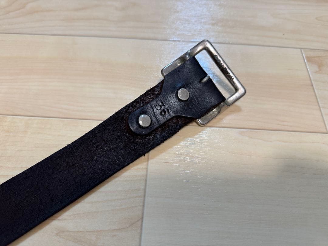 HTC stylist Japan スタッズウォレット