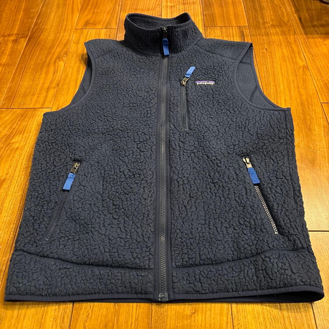 patagonia パタゴニア レトロパイルベスト　ネイビー　FA19