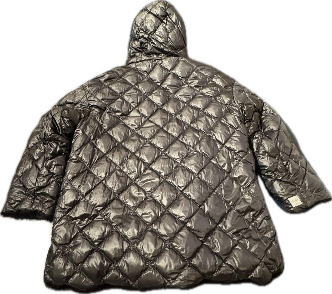 マックスマーラ The Cube リバーシブル ボア ダウンジャケット