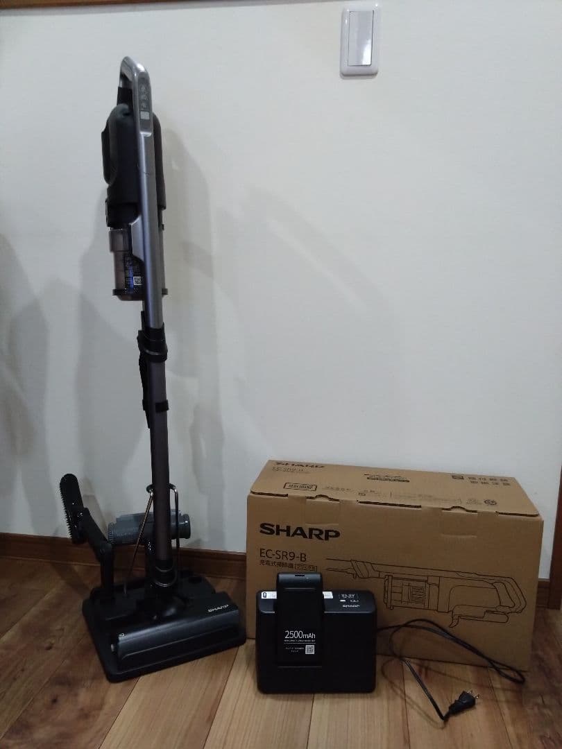 ☆SHARP EC-SR9-B シャープ コードレス掃除機 2024年製☆
