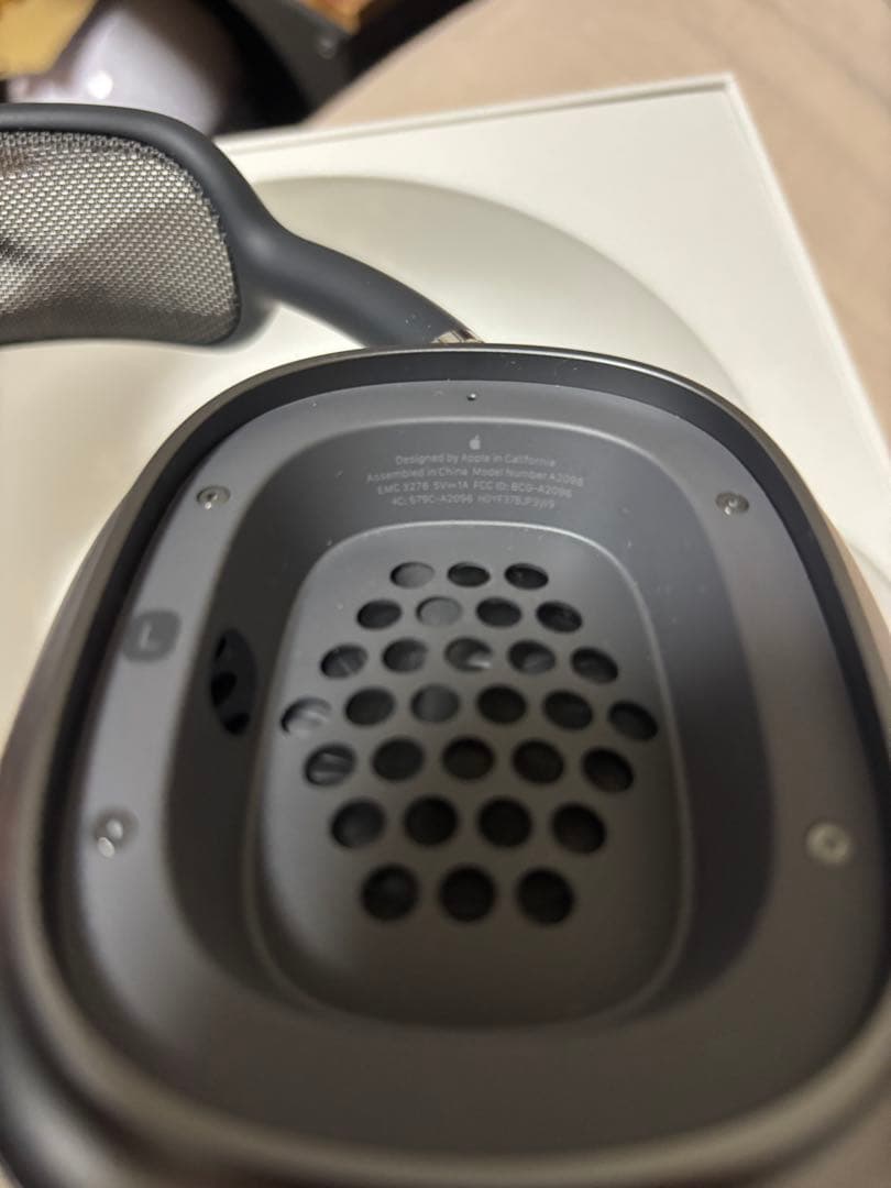 air pods max スペースグレー 第一世代