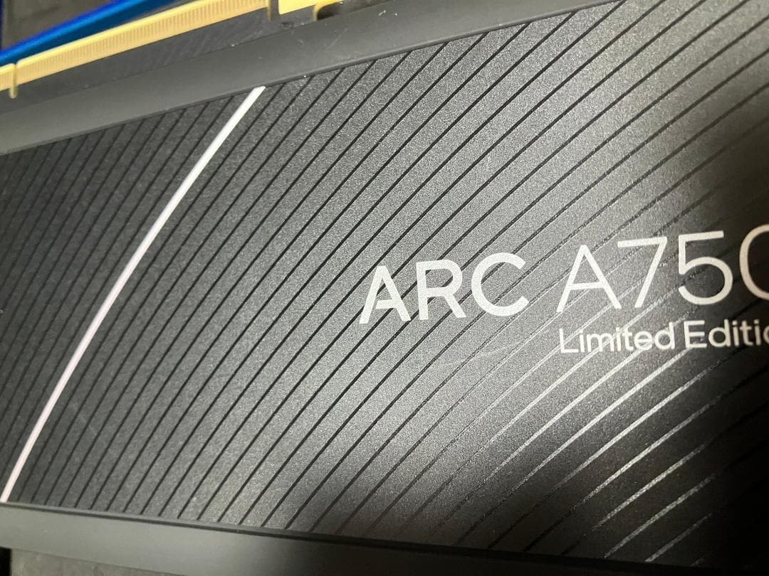 グラフィックボード・グラボ・ビデオカード INTEL ARC A750 8GB Limited Edition