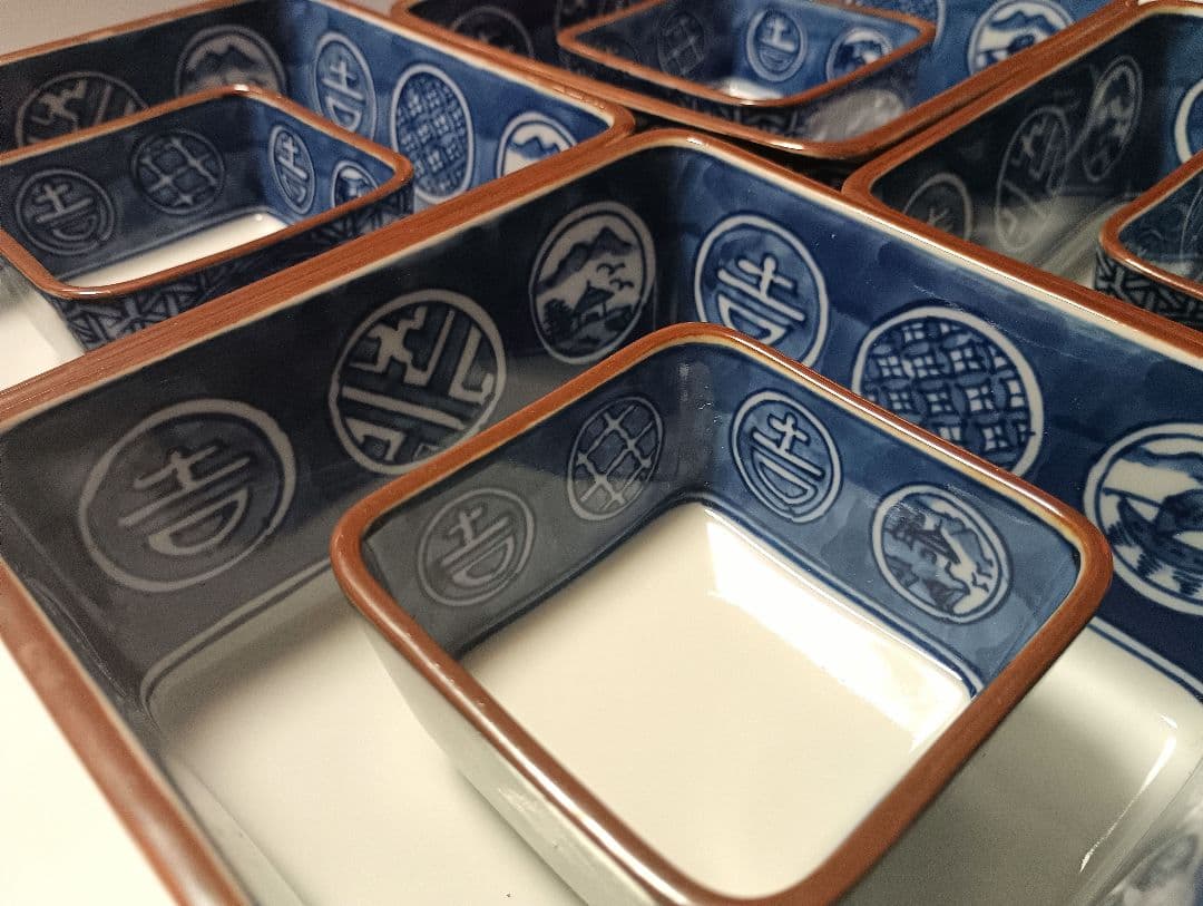 源右衛門窯 染付 祥瑞間取山水図 向付 大小各4客組 未使用品