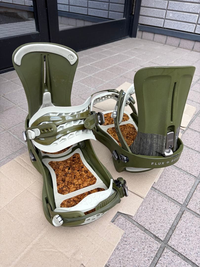 FLUX バインディング　XF Limited 18-19 sizeM