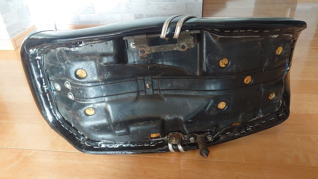 cbx400f 三段シート　当時物