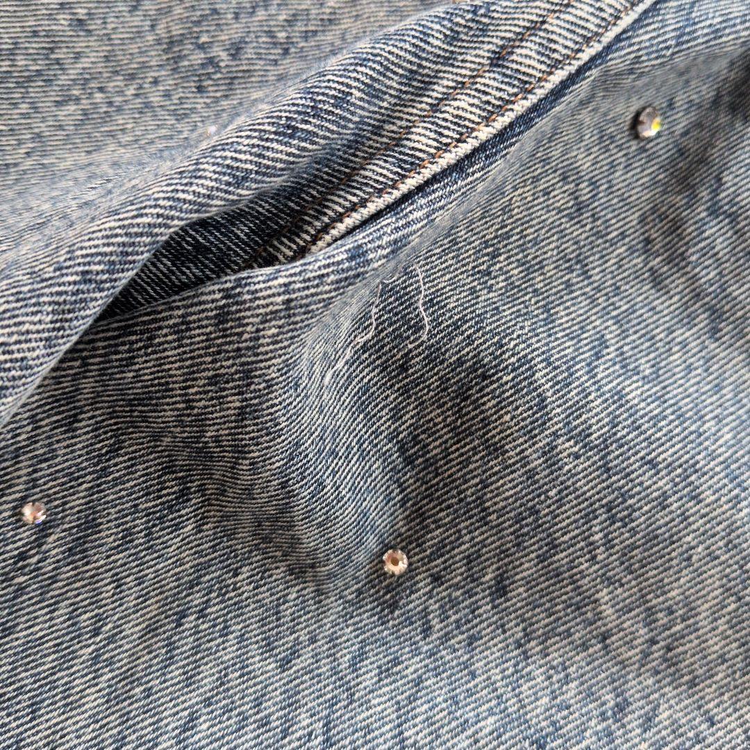 レア♡ミュウミュウ　正規品　刺繍ビジューつきデニムパンツ　ジーンズ　ライトブルー