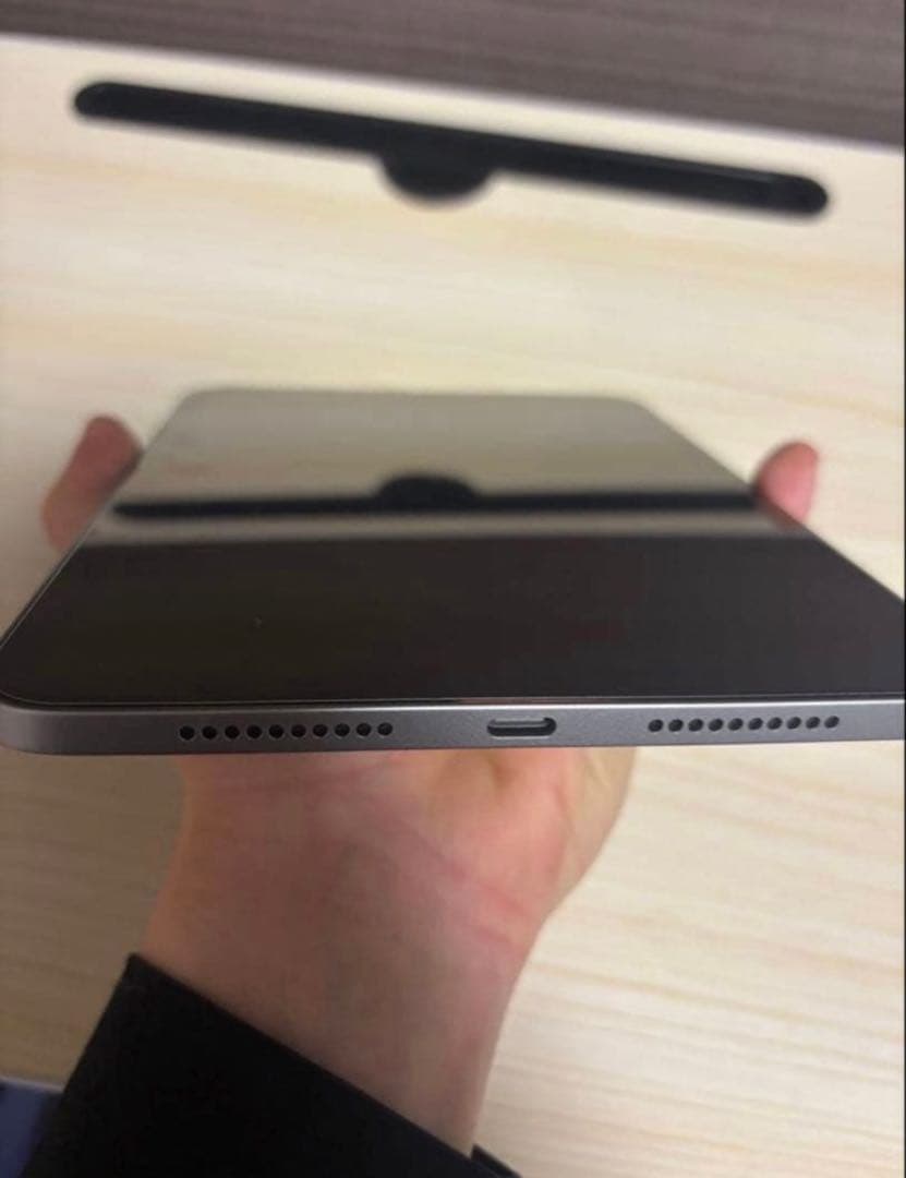 Apple iPad mini 7 スペースグレー 本体