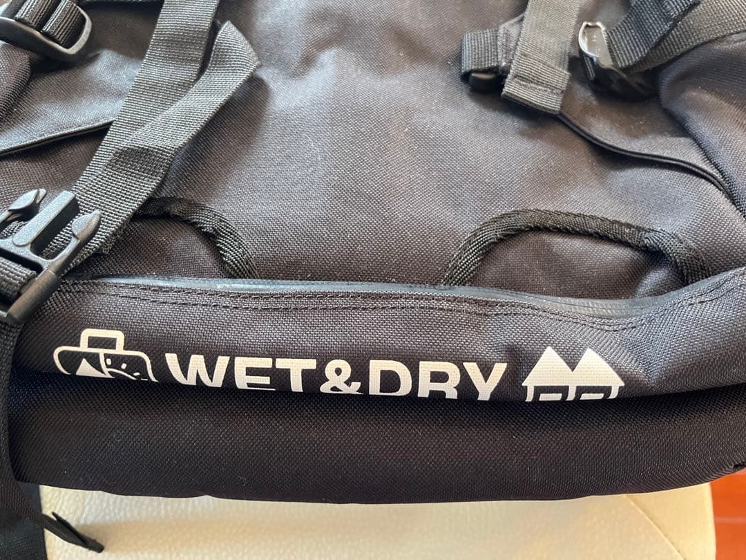 インハビタントバックパック