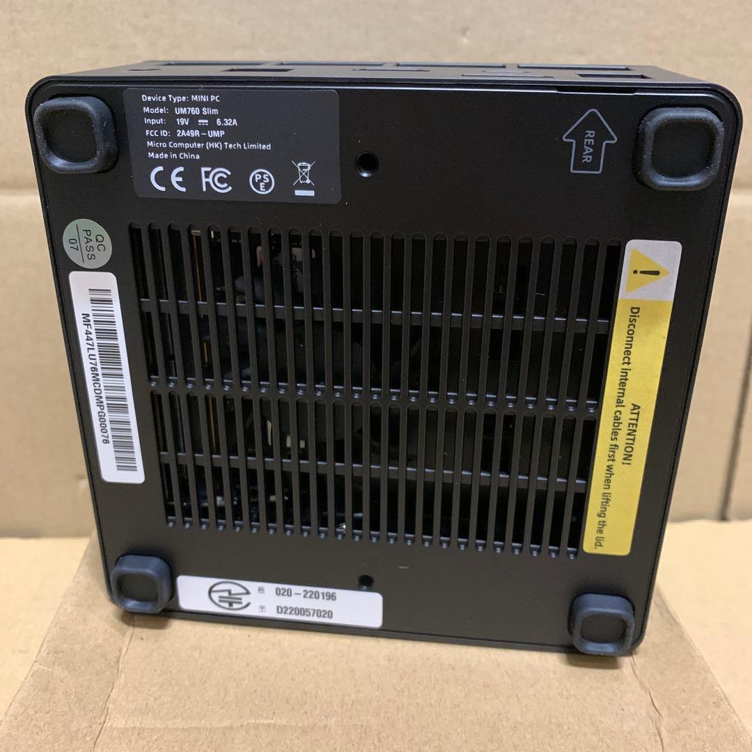 MINIS FORUM　UM760Slim　AMD Ryzen 5　ミニPC