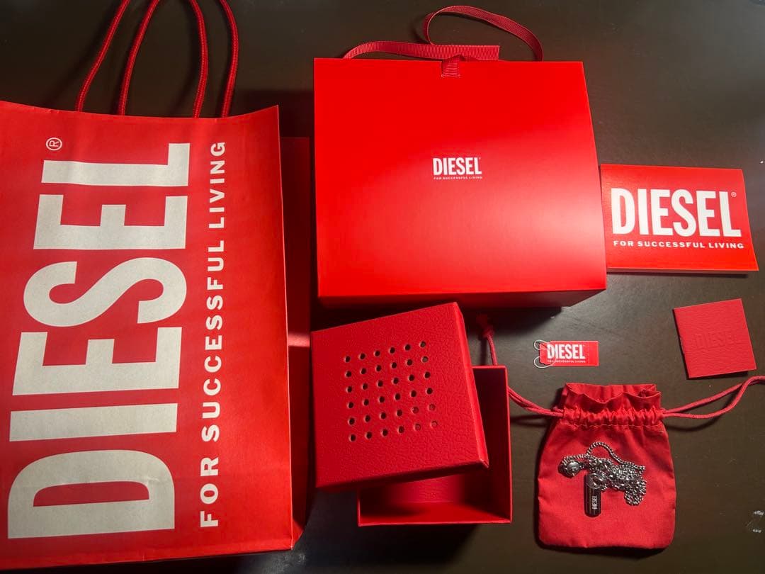 DIESEL シルバー　ネックレス