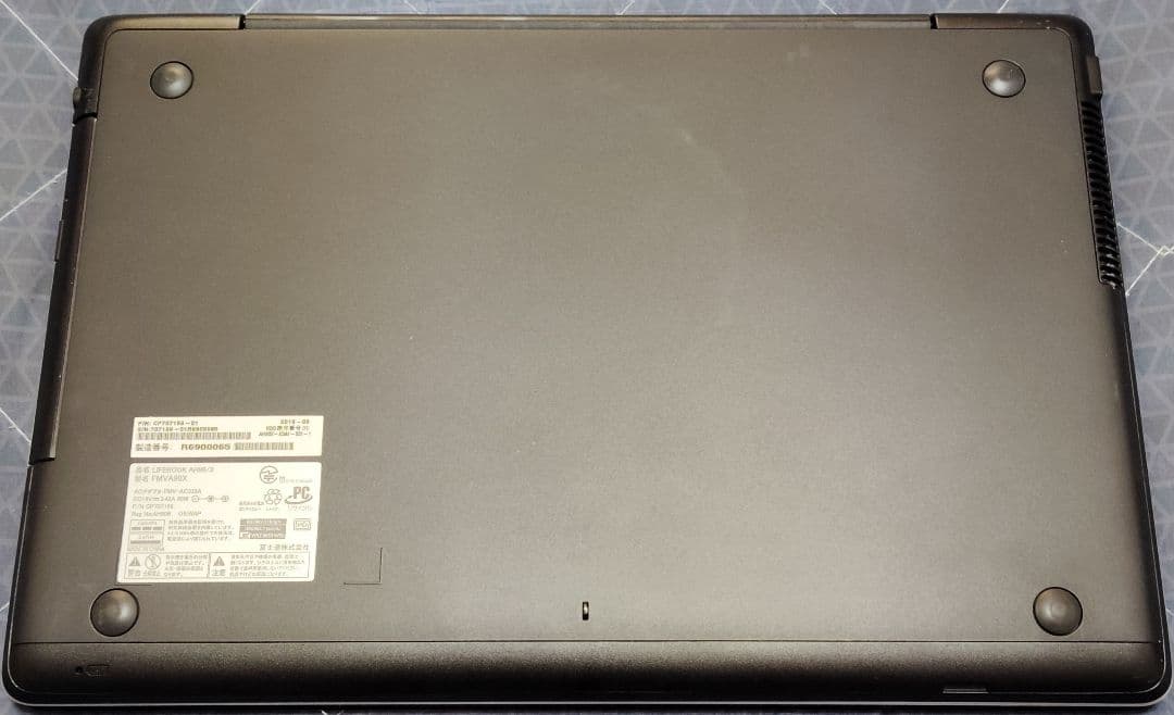 ラスト[富士通]LIFEBOOK AH90/X(FMVA90X)