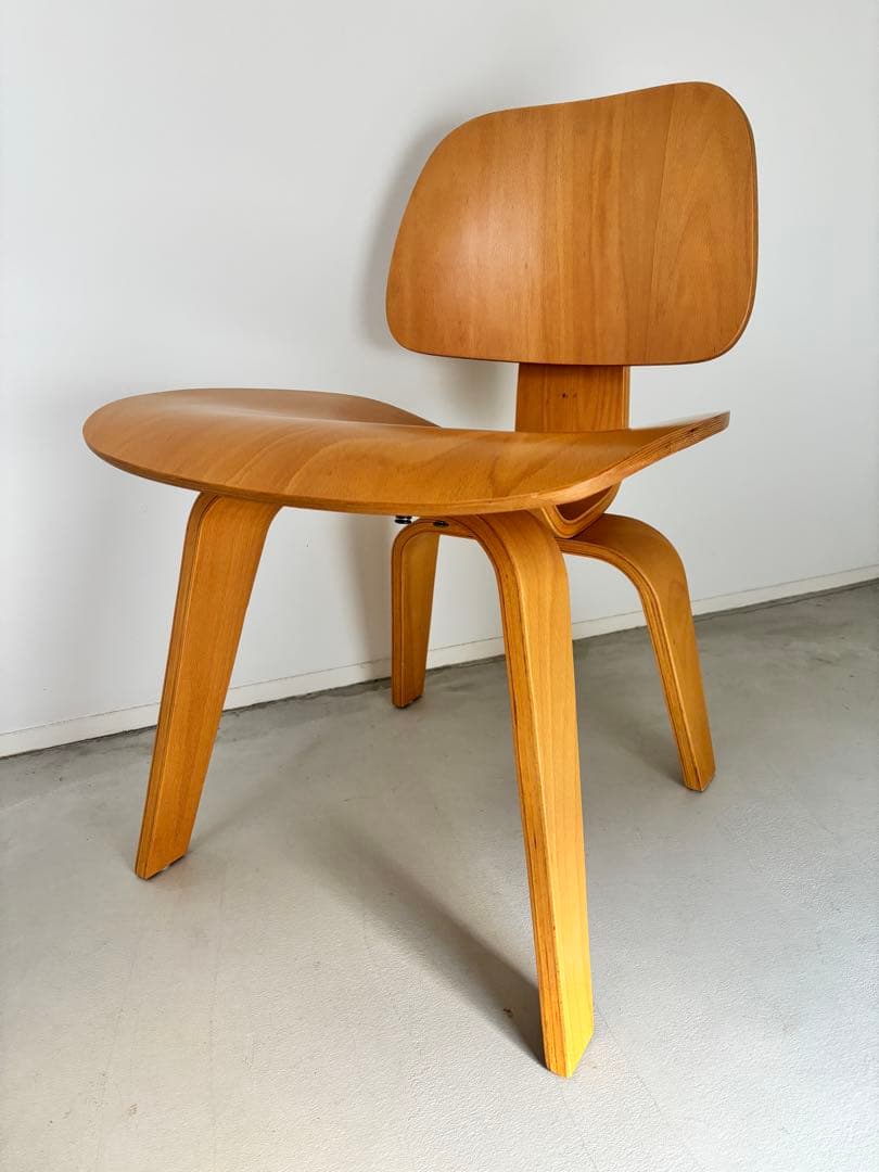 【　y　】リプロダクト、チャールズ&レイ・イームズ DCWチェア