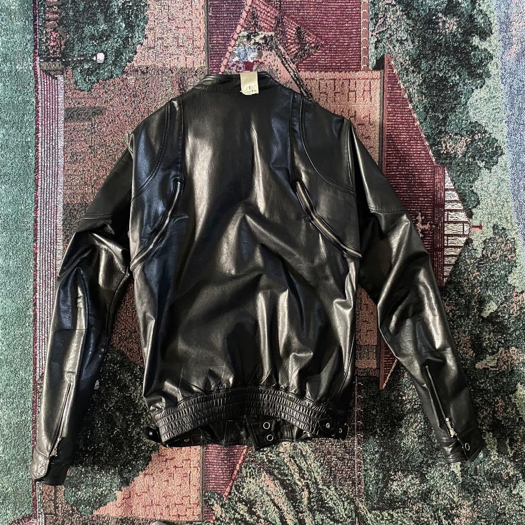 n.hoolywood activist期 riders jacket