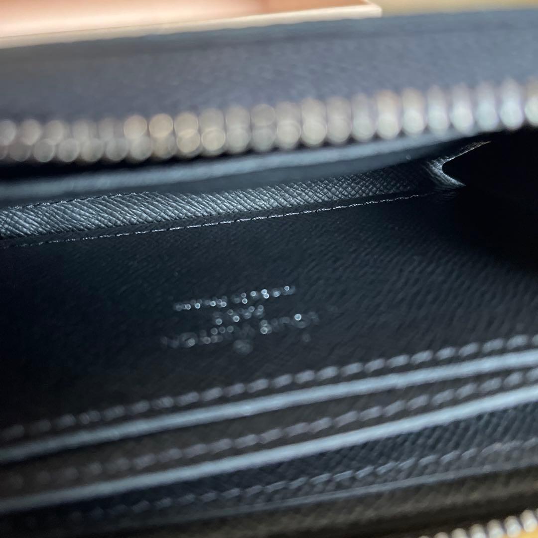 ルイヴィトン エクリプス ジッピー パース ヴェルティカル M81662