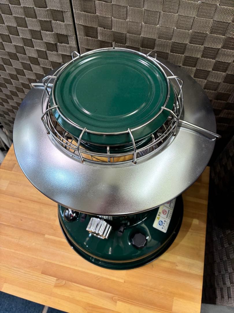 トヨトミ　レインボーランタンストーブ