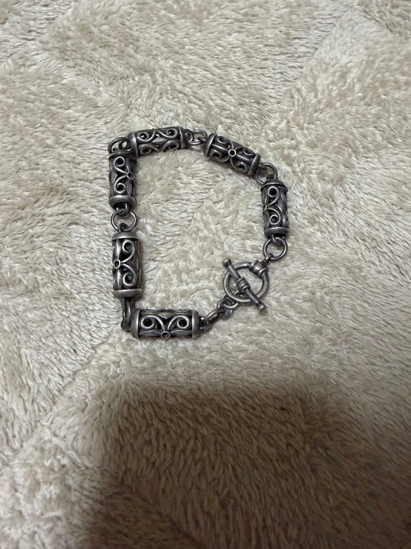 重厚感 シルバーカラーブレスレット デザインブレス