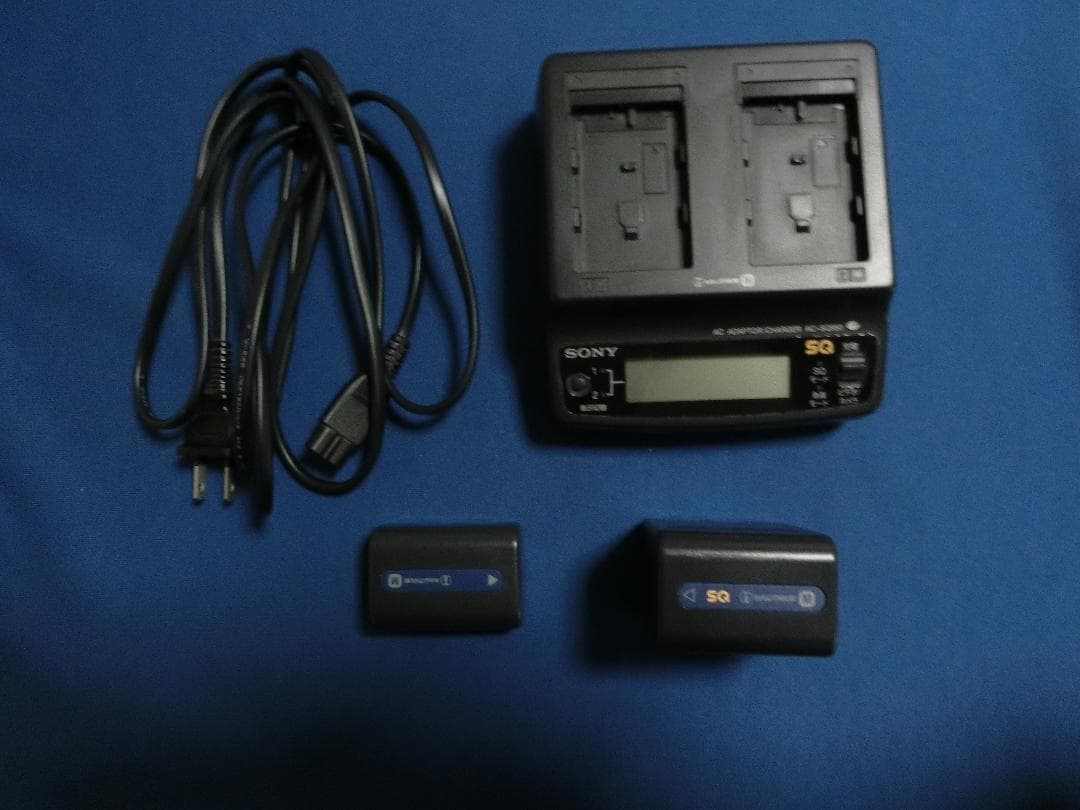 ☆値下げしました☆美品送料込み☆SONYデジタルビデオカメラDCR-PC120☆