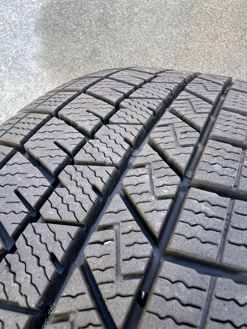 送料込！スタッドレスタイヤ155/65R14 アルミ付き4本、2020年製です！