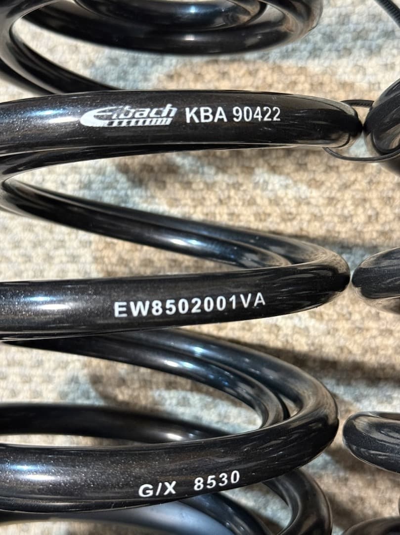 アイバッハのVWゴルフ２用ダウンサススプリングPRO-KIT美品