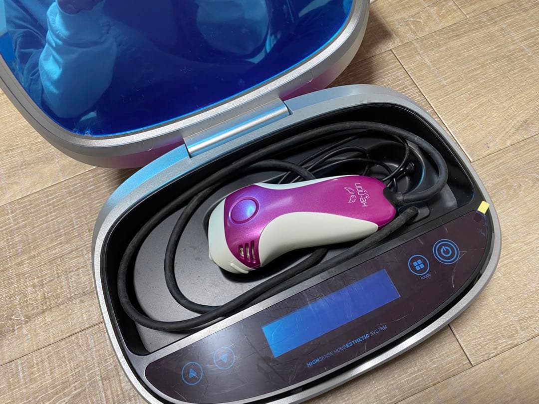 ケノン　脱毛器　箱有り