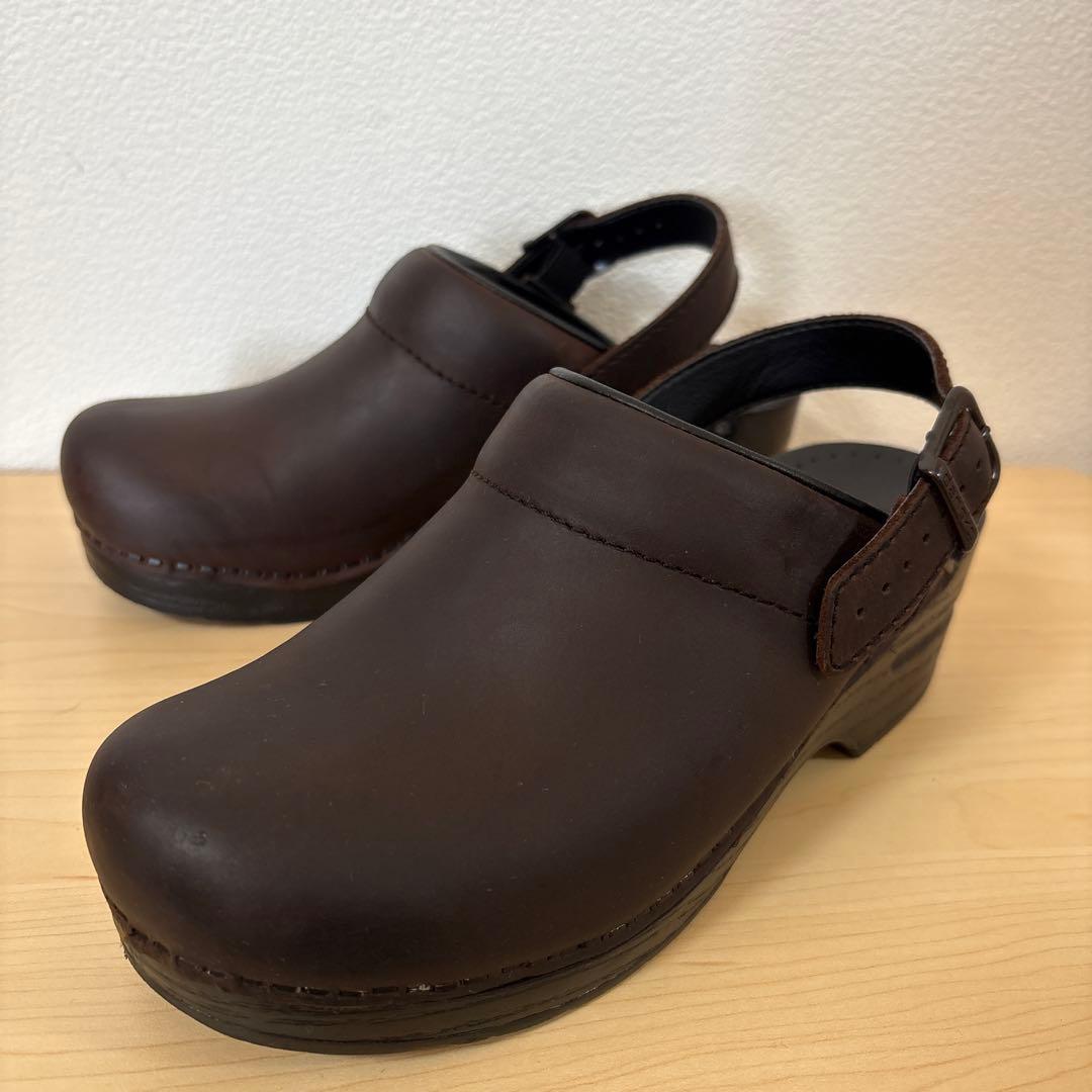 美品✨dansko ダンスコ　ブラウン　サボサンダル　ingrid イングリッド