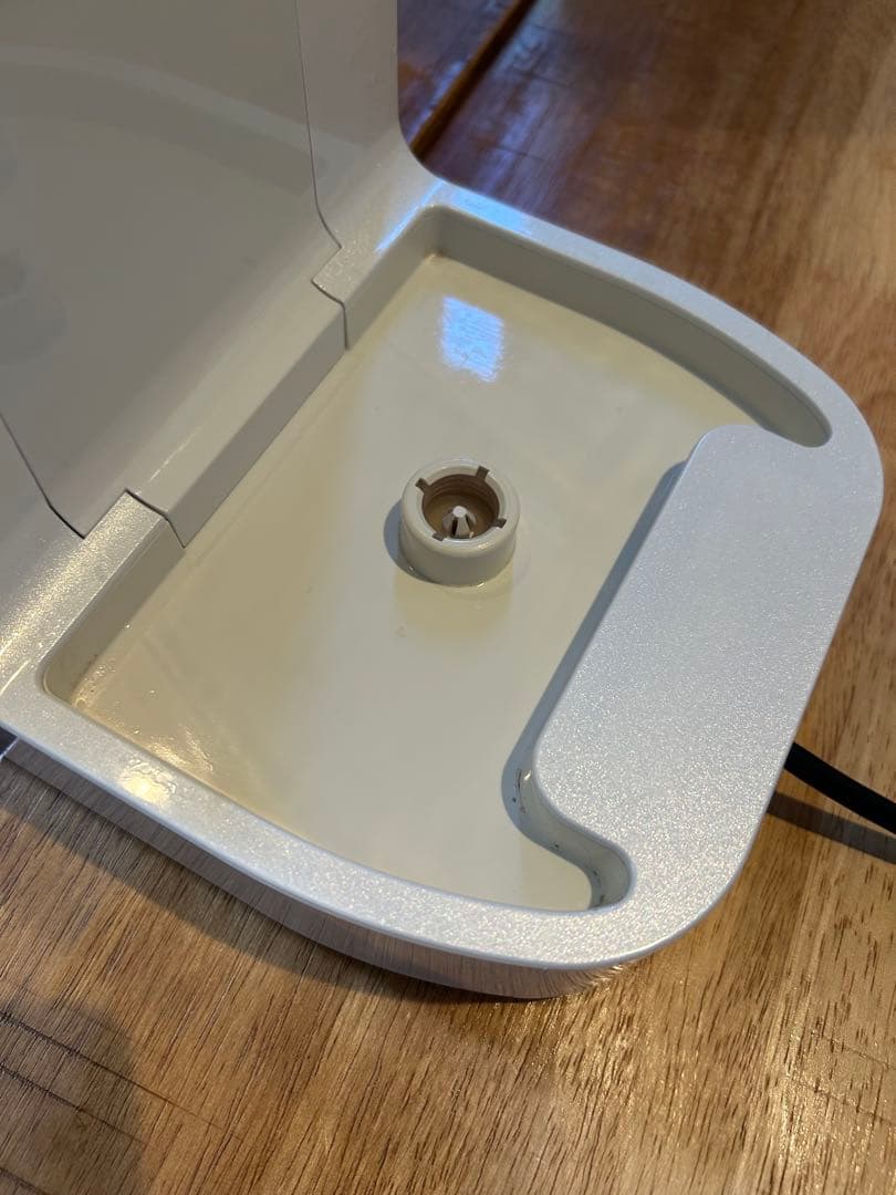 GOURA mini ホワイト/ブラック