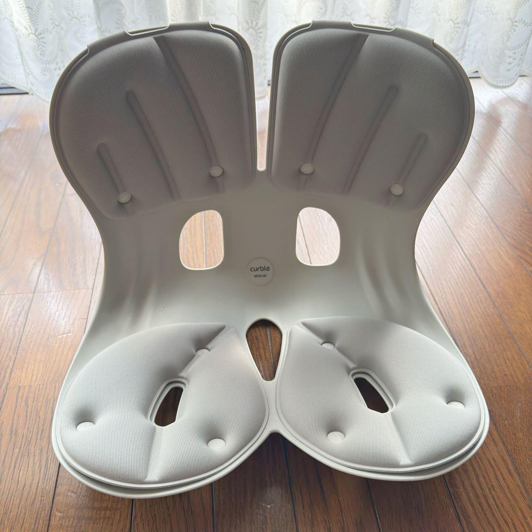 【美品】カーブルチェア グランド グレー 腰痛 骨盤サポート 姿勢矯正 座椅子
