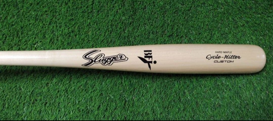 木製バット　スラッガー　mansatu