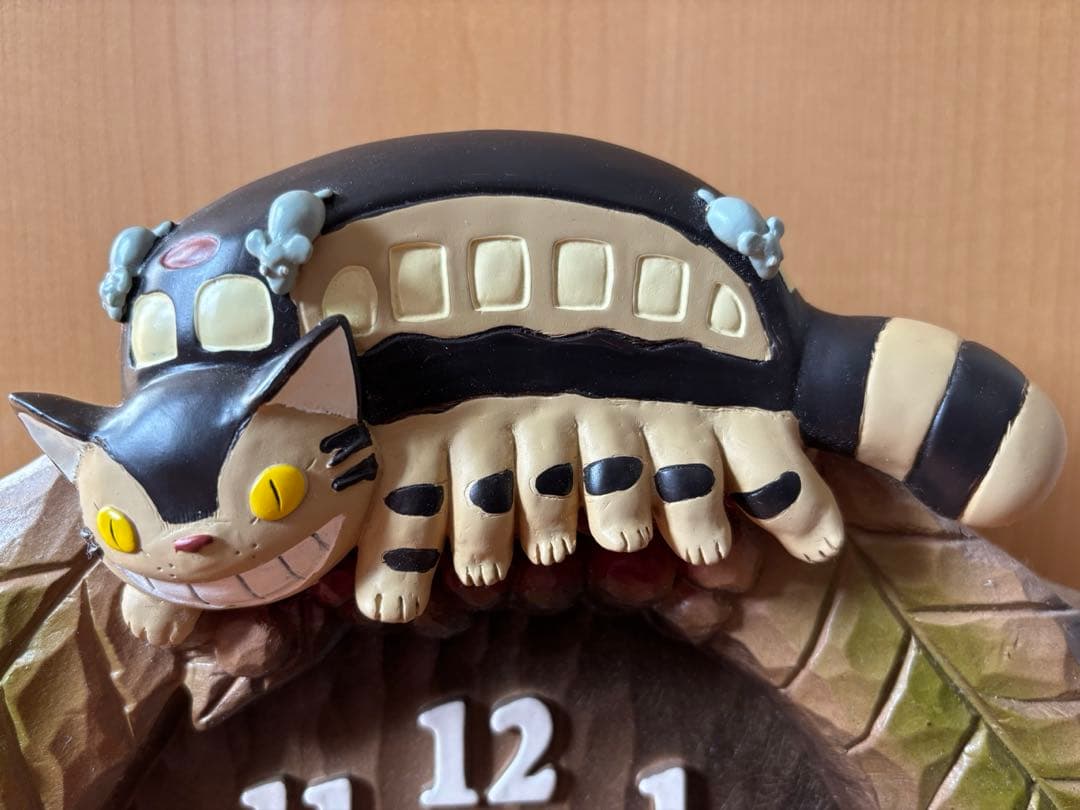 定価55,000円 トトロと猫バスのデザイン壁掛け時計 ジブリ ジャンク品