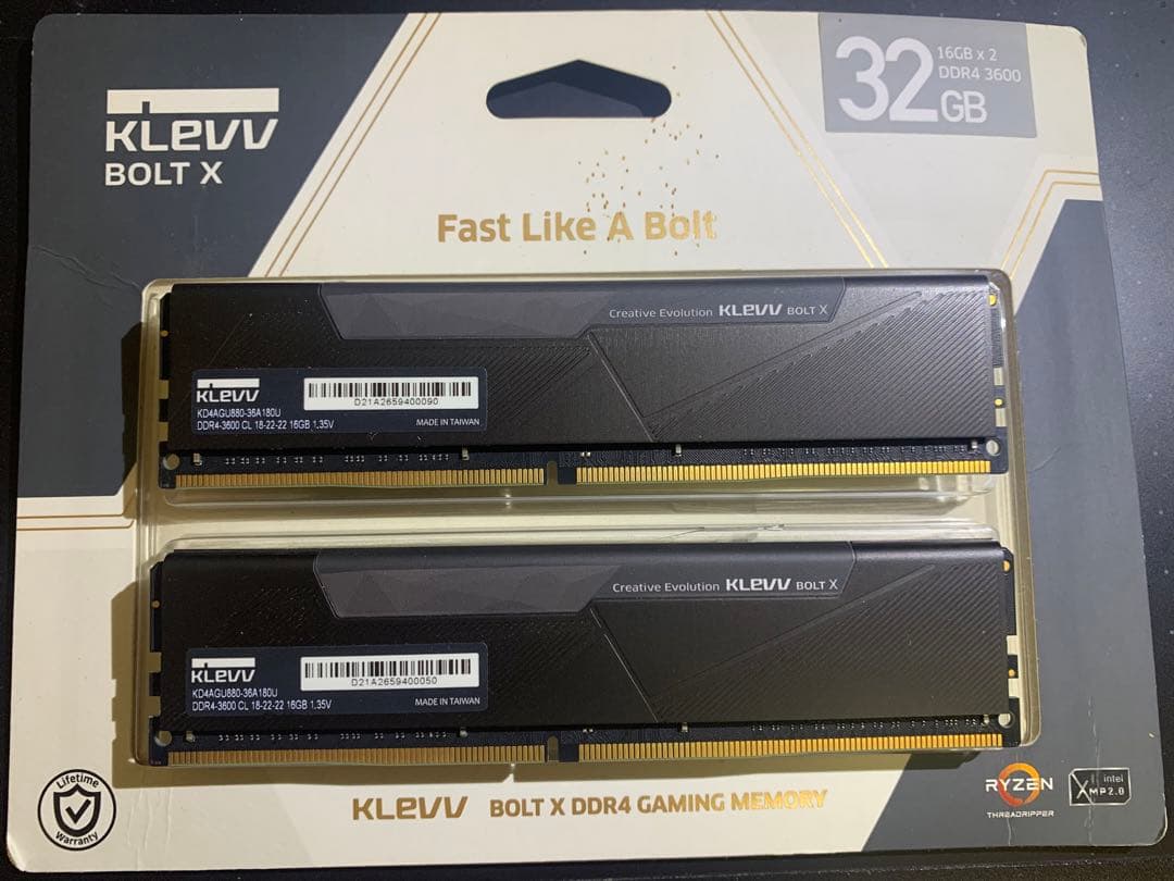 Klevv 32GB(2×16)PC用メモリ