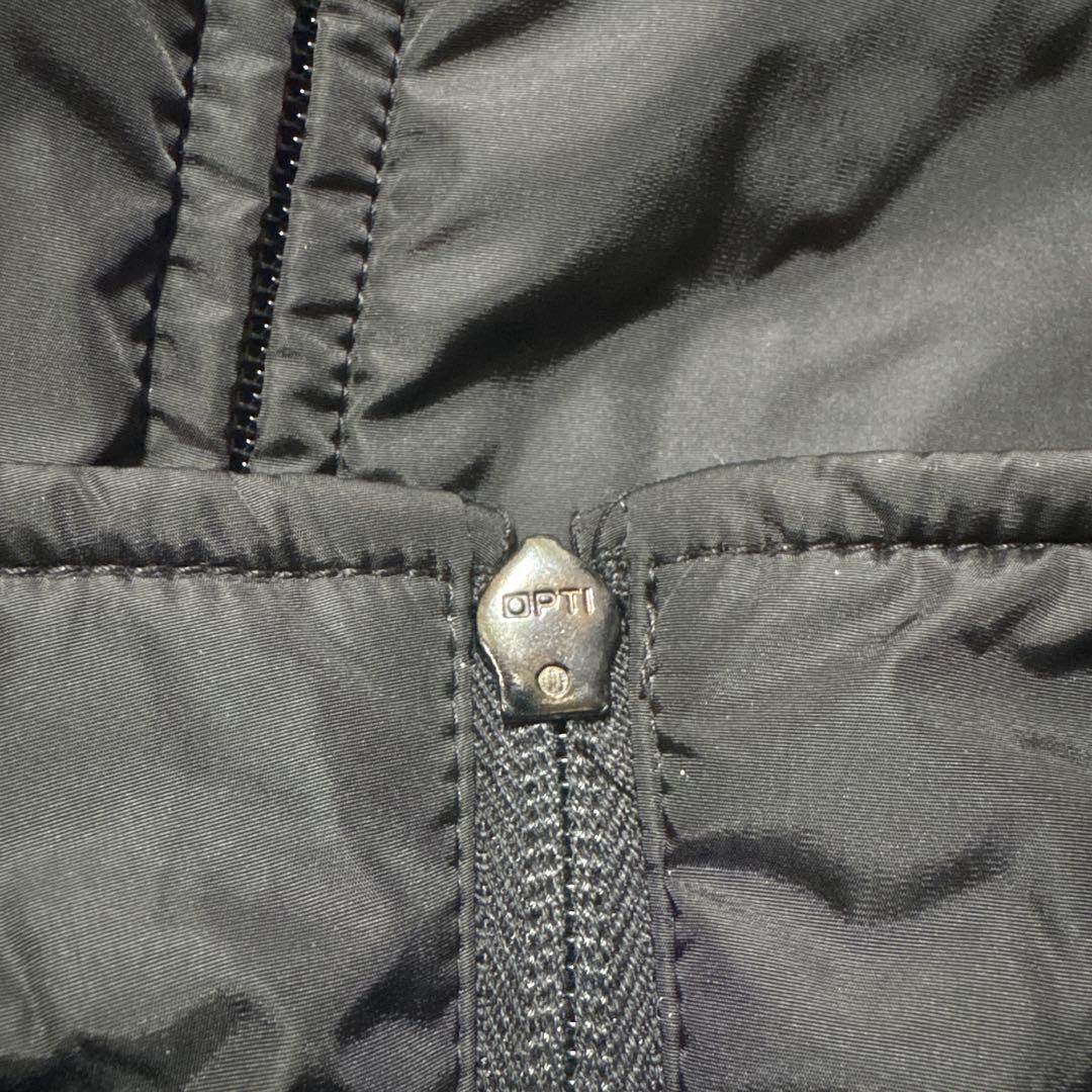 PRADA SPORT 中綿 ハイネック ナイロンベスト