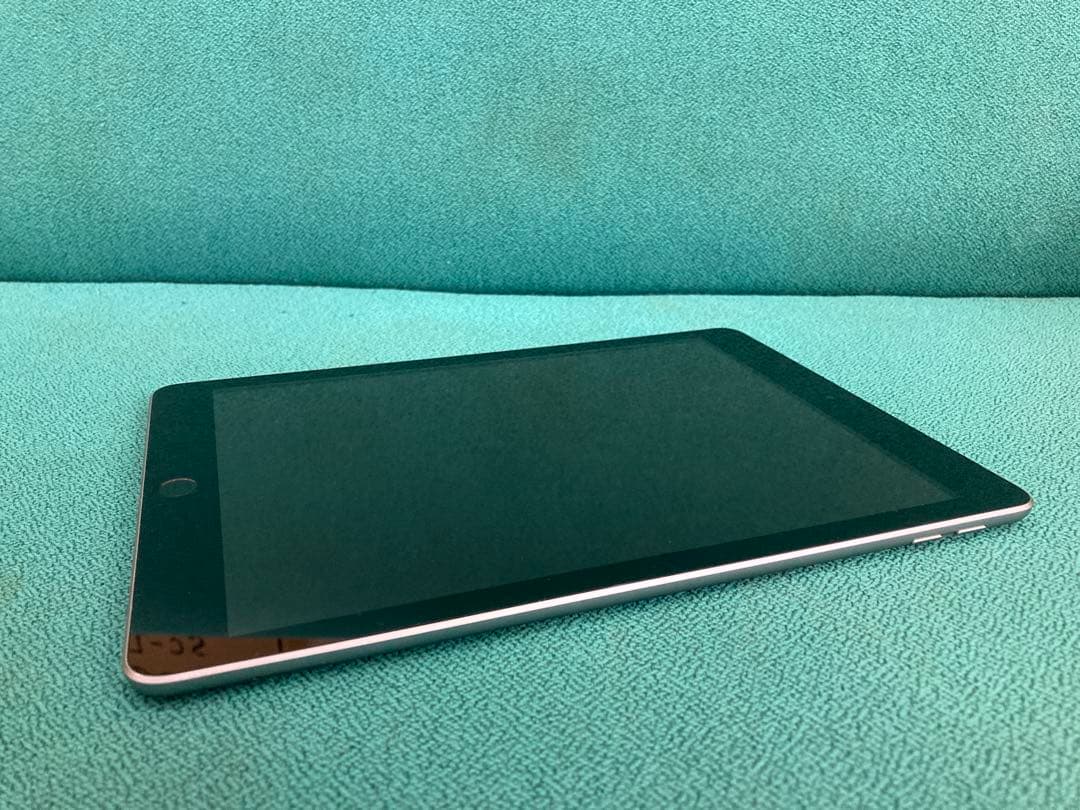 ③ iPad 第6世代 Wi-Fi Cellular 128GB シルバー