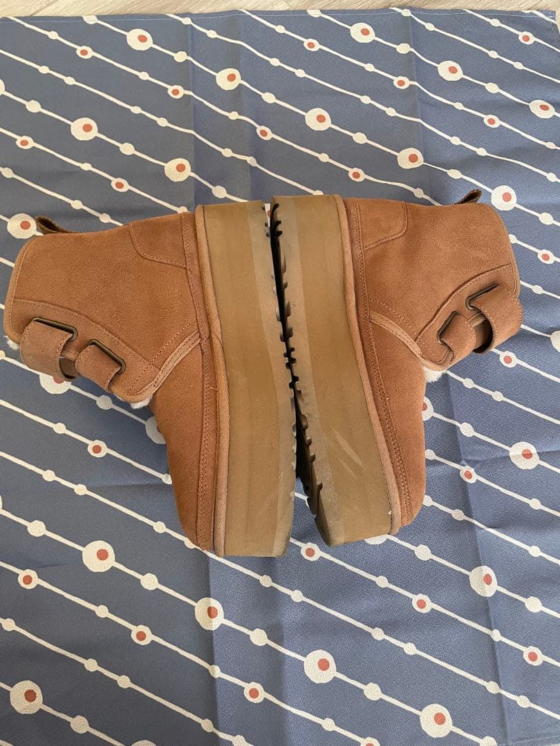 UGG W NEUMEL PLATFORM ニューメル　プラットフォーム