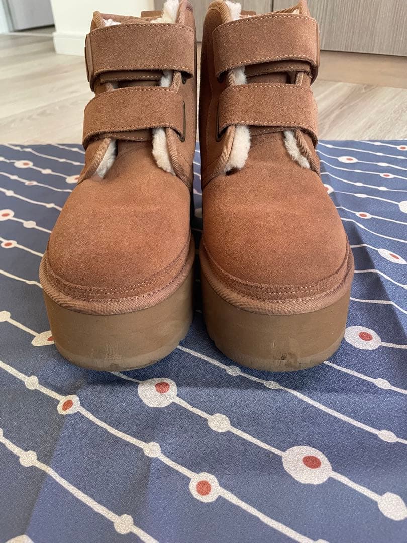 UGG W NEUMEL PLATFORM ニューメル　プラットフォーム