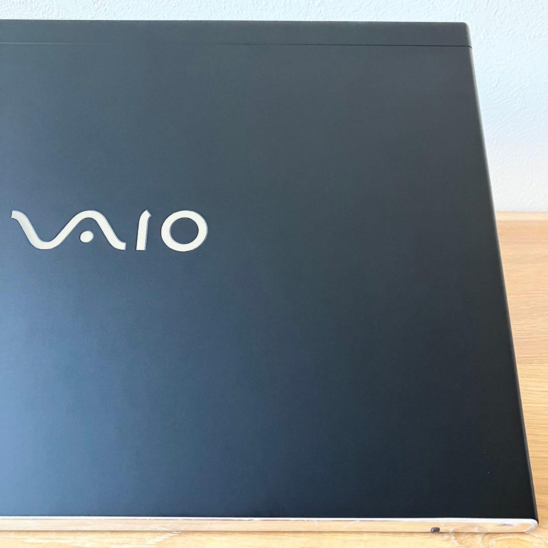 VAIO/16G/i7/SSD/カメラ/Win11pro/軽量/黒/ノートPC