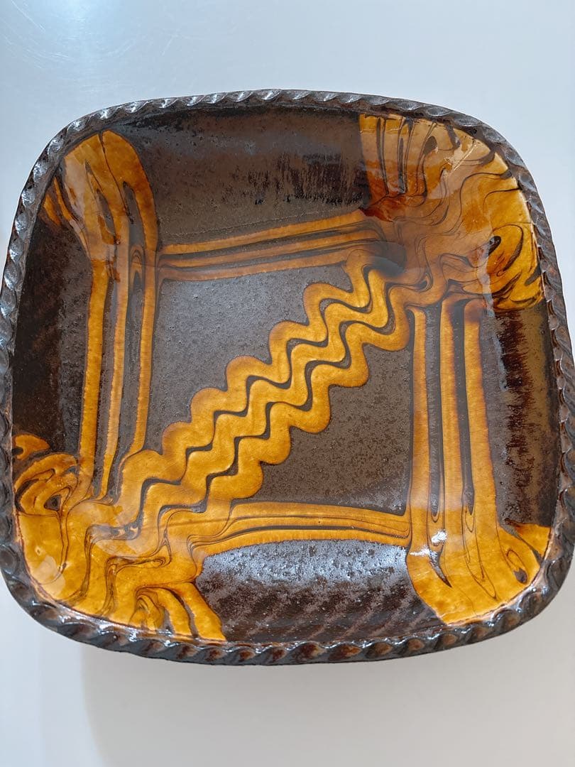 小代焼ふもと窯　井上尚之　スリップ　角鉢　飴