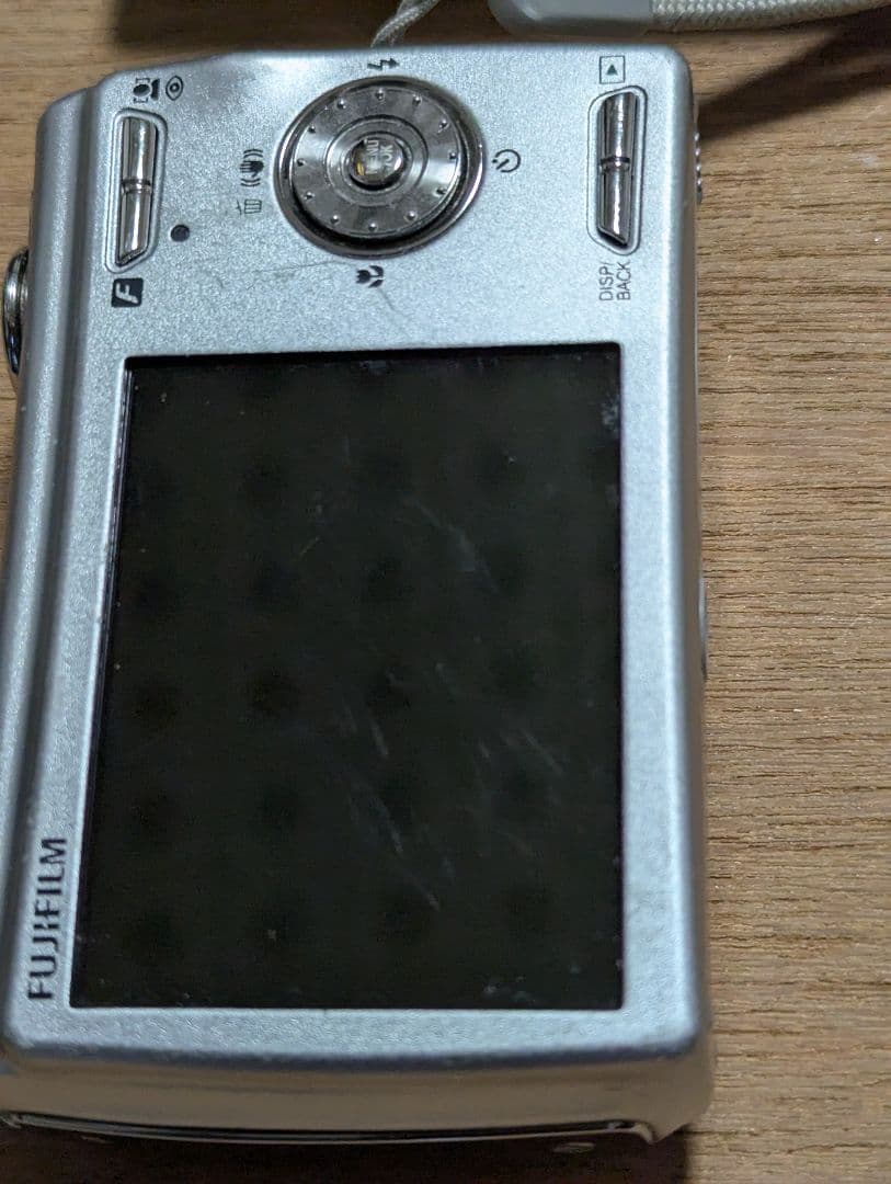 FUJIFILM FINEPIX F100fd コンパクトデジタルカメラ 完動品