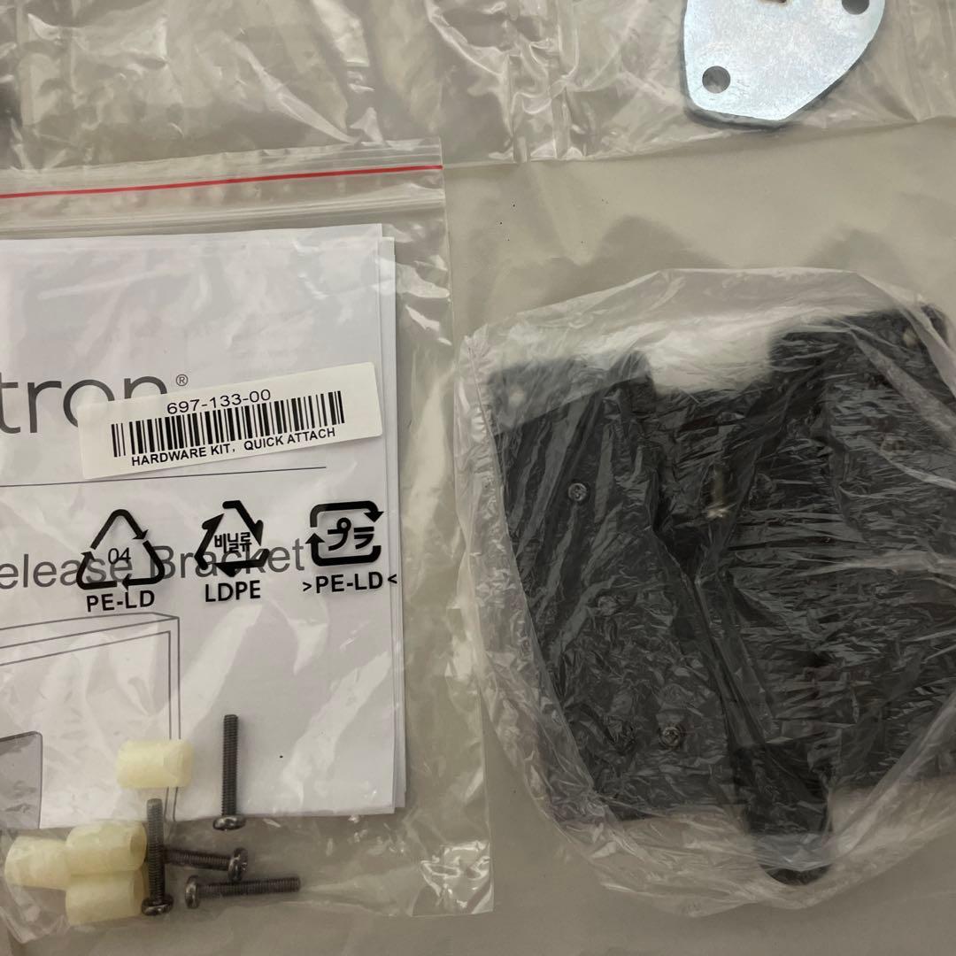 エルゴトロン モニターアーム＋クイックリリース ブラケット