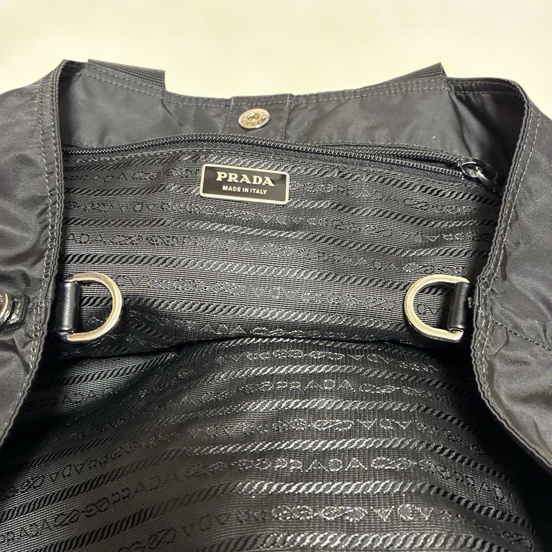 プラダ　トートバッグ　黒