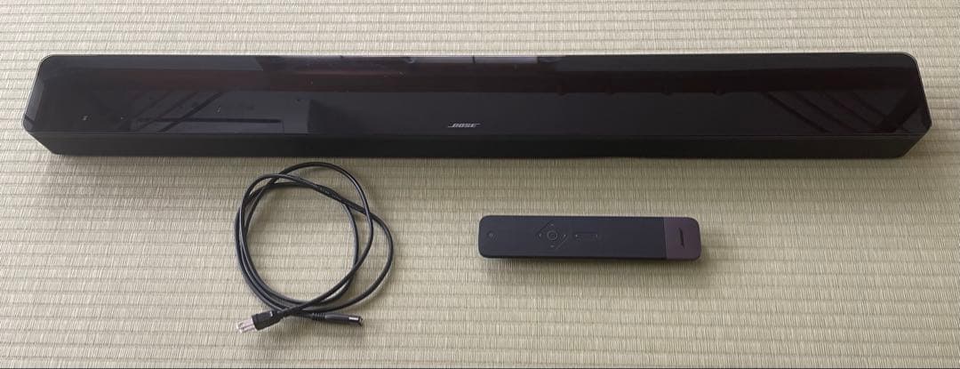j　BOSE SOUNDBAR 700