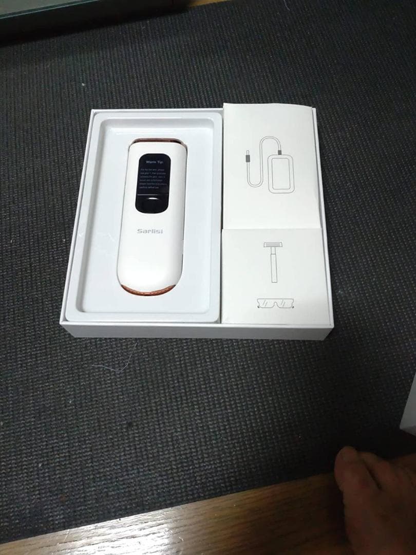 9段階の強さ調節が可能な家庭用光脱毛マシン