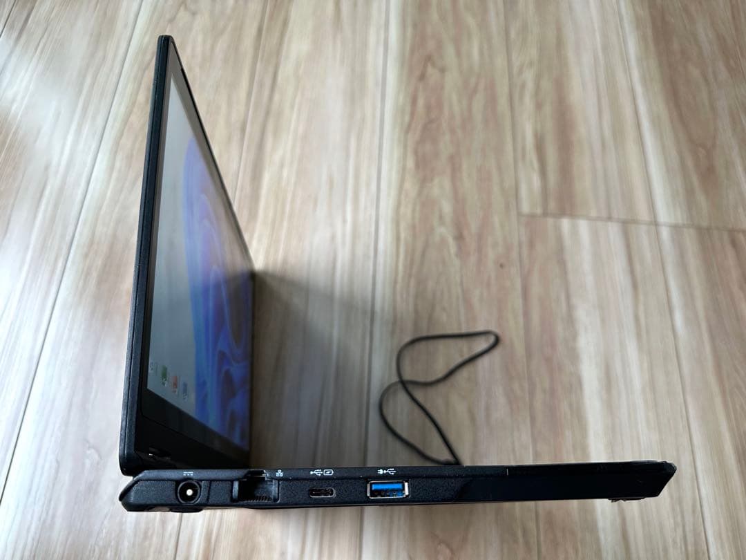 薄型タブレットPC 富士通 R727 i7第7世代Win11/office21付