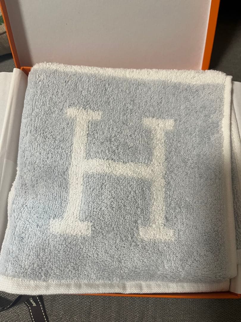 エルメス　ハンドタオル