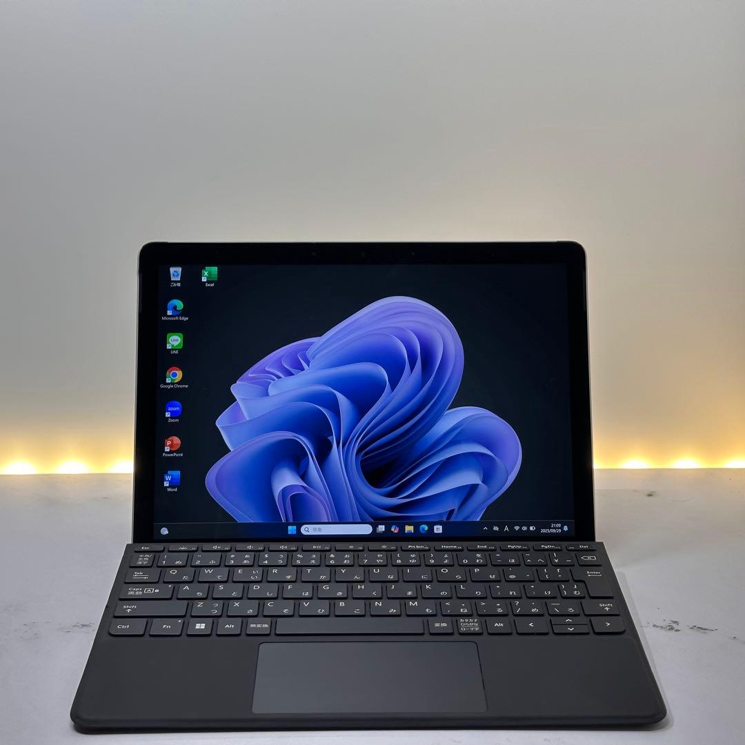 【準新品】Surface Go3 P-6500Y/4GB/64GB