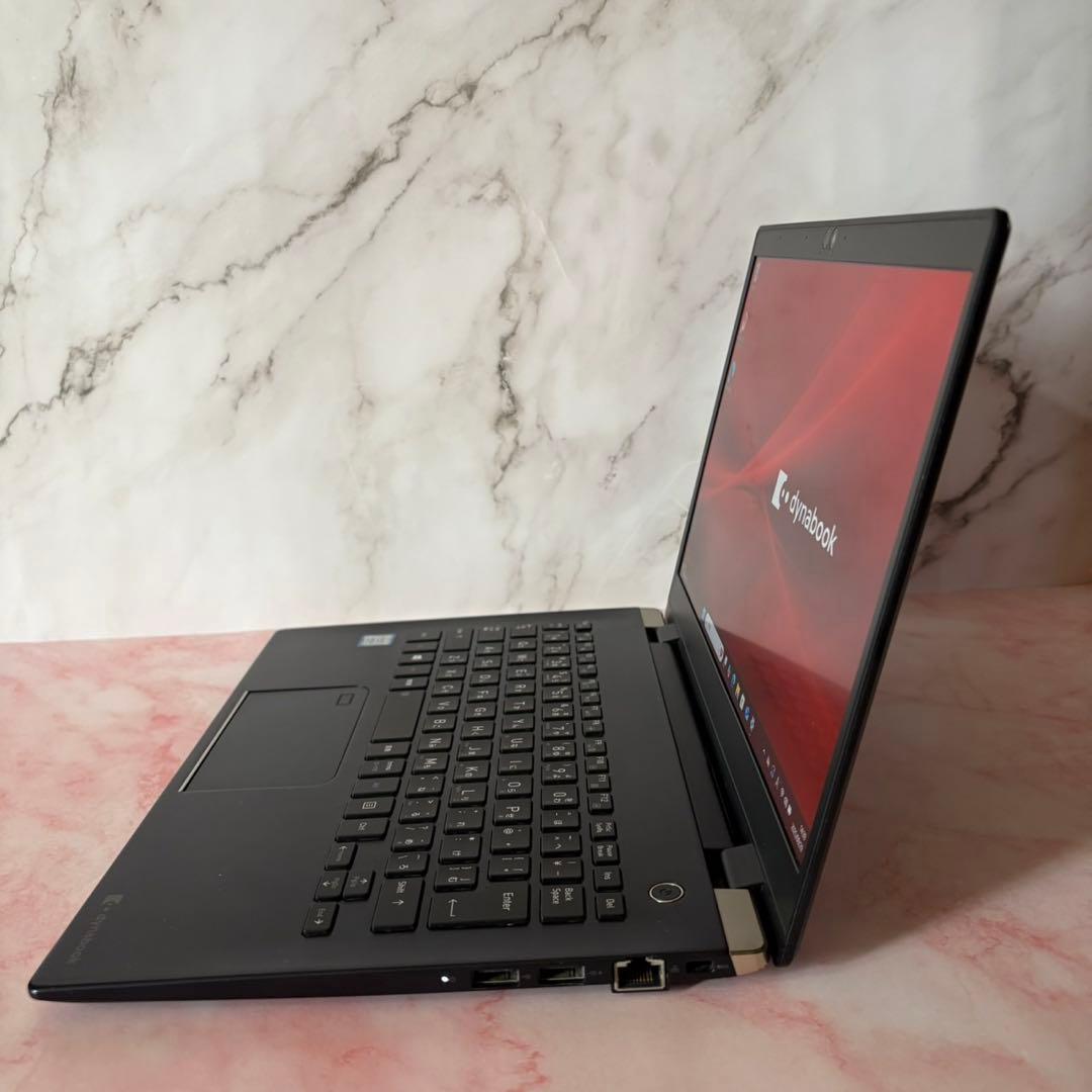 dynabook G83DN オフィス 8世代i5 SSD 13.3インチ薄型