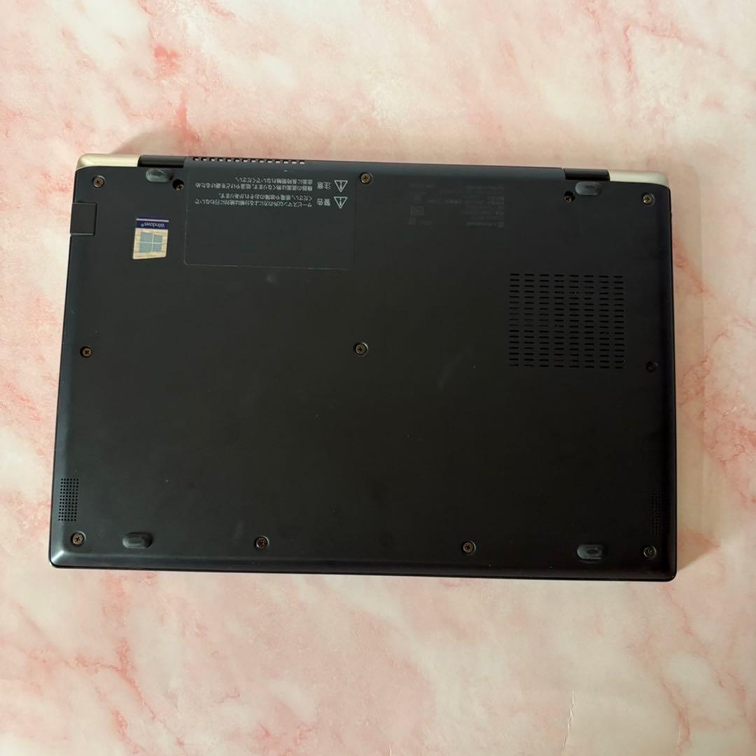 dynabook G83DN オフィス 8世代i5 SSD 13.3インチ薄型