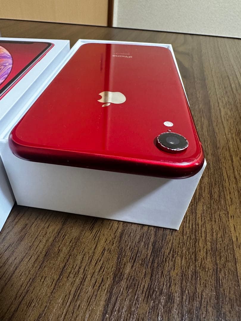 Apple iPhone XR (赤) 箱付き