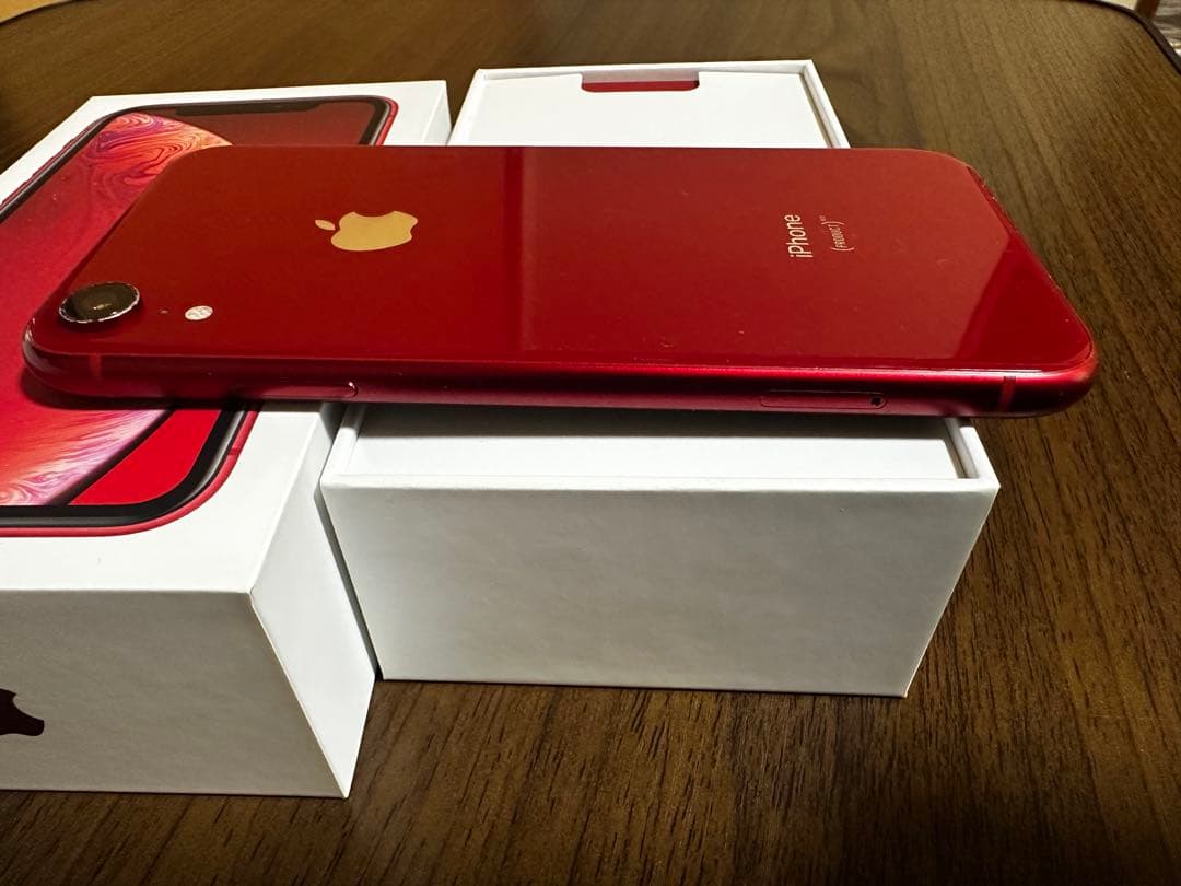 Apple iPhone XR (赤) 箱付き