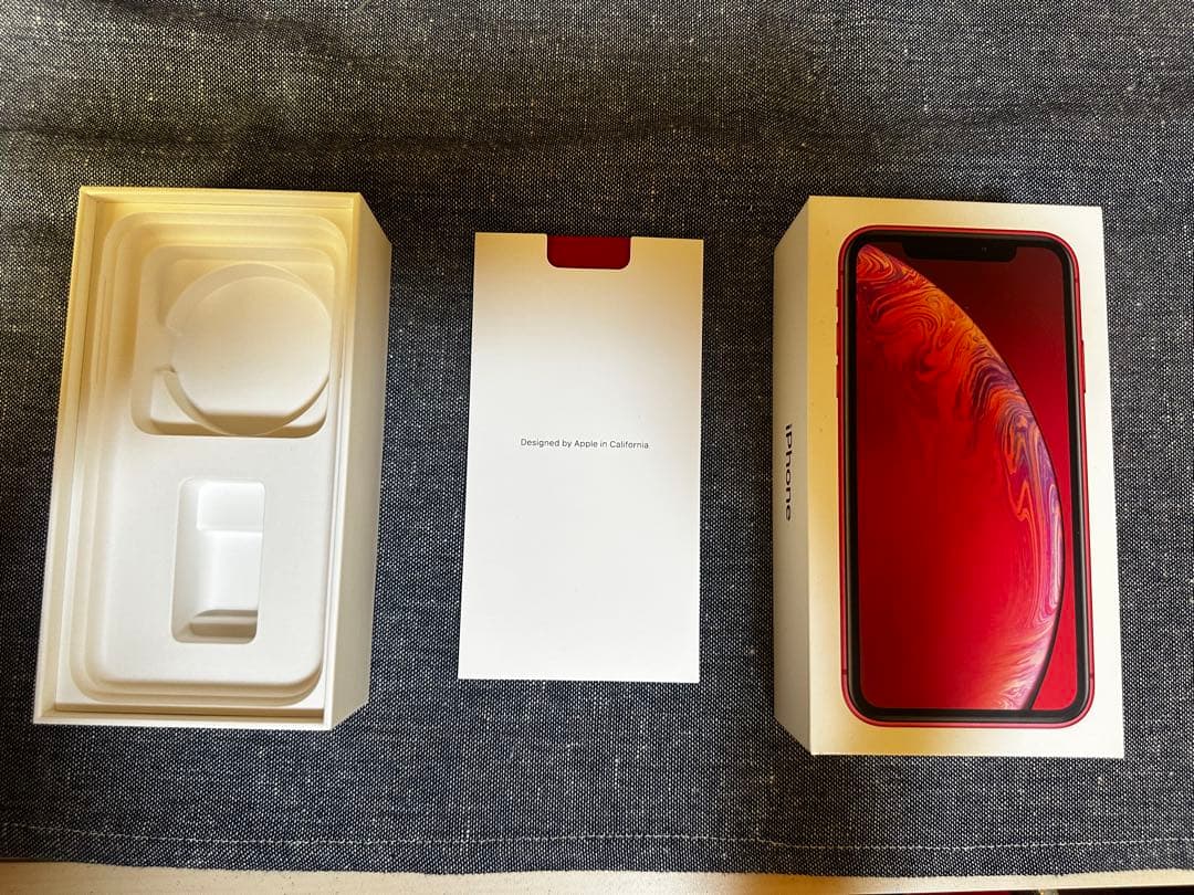 Apple iPhone XR (赤) 箱付き